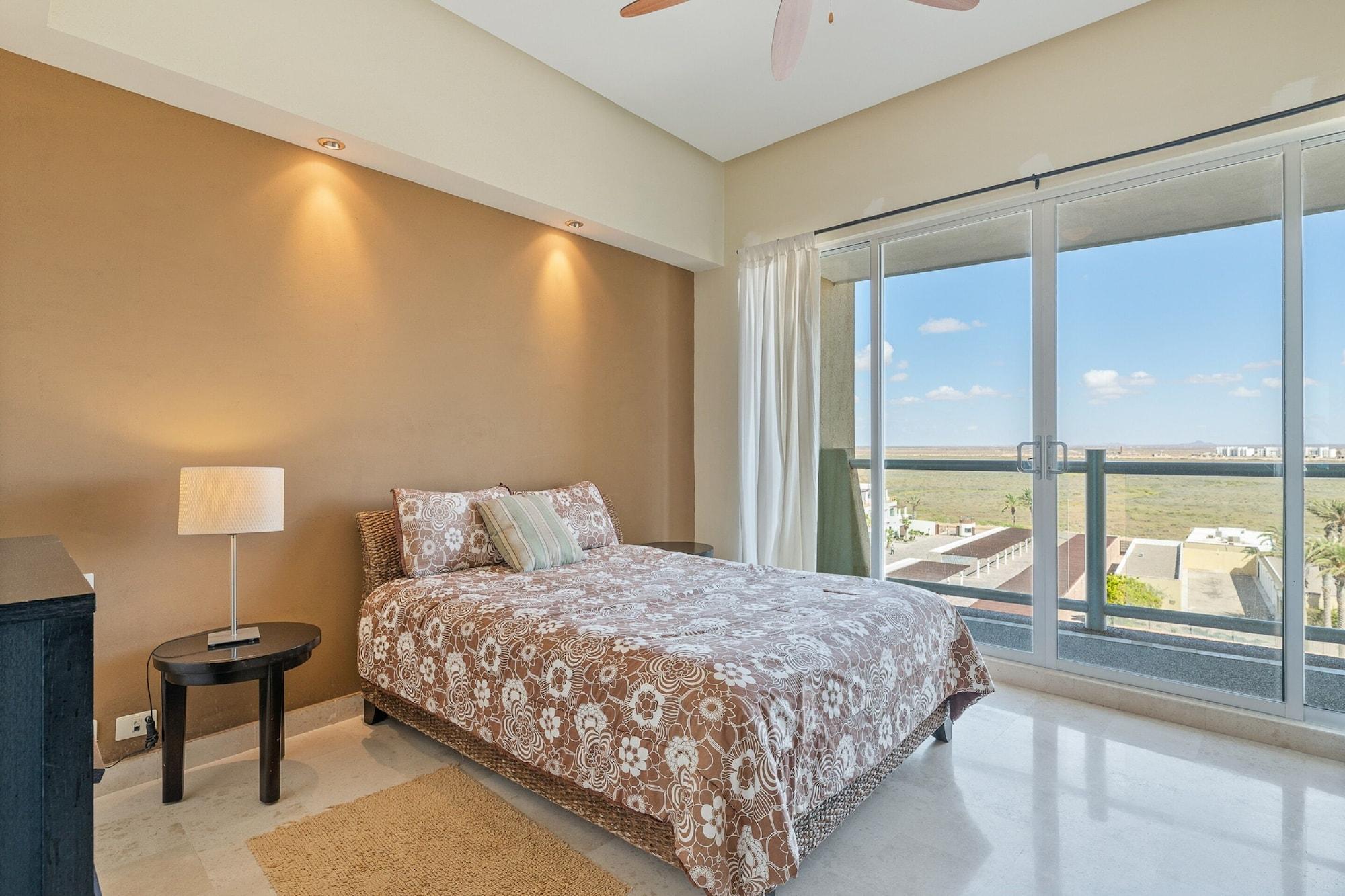 Habitación Encanto Living 0504 -2BR by Kivoya