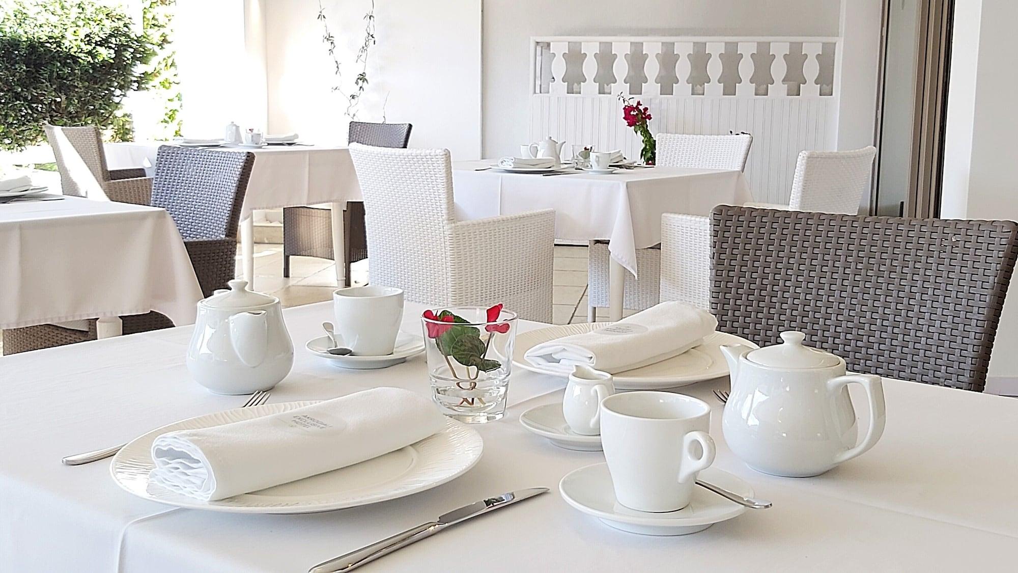 Vista Exterior Akrogiali Exclusive Hotel - Adults Only