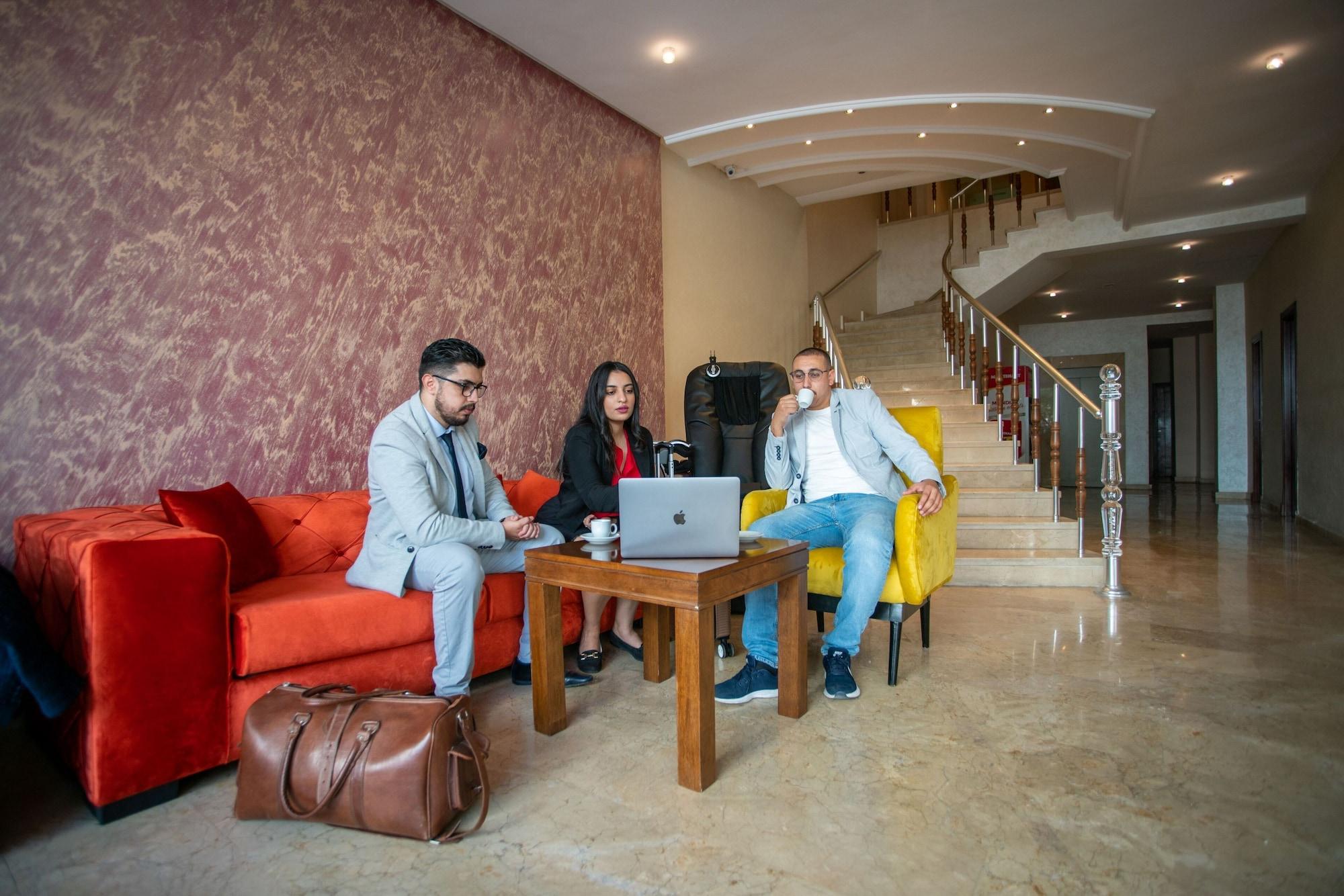 Vista Lobby Hôtel Étoile du Nord