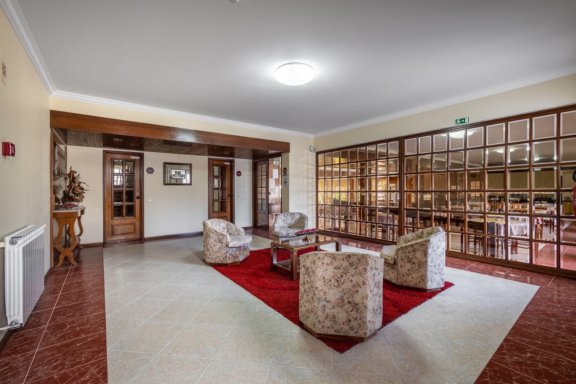 Restaurant HOTEL COLMEIA MONTE REAL