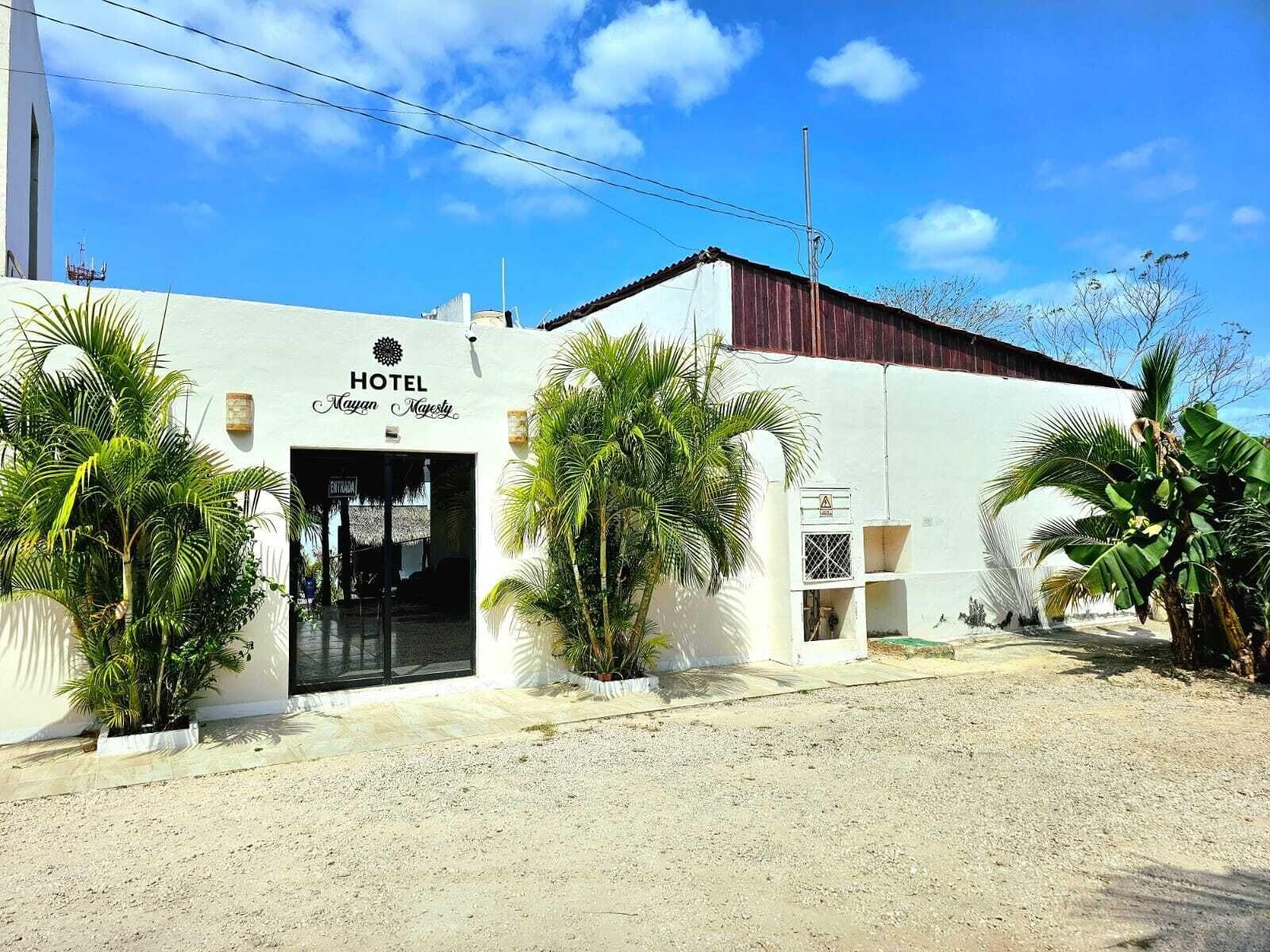 Vista Exterior Mayan Majesty Boutique Hotel