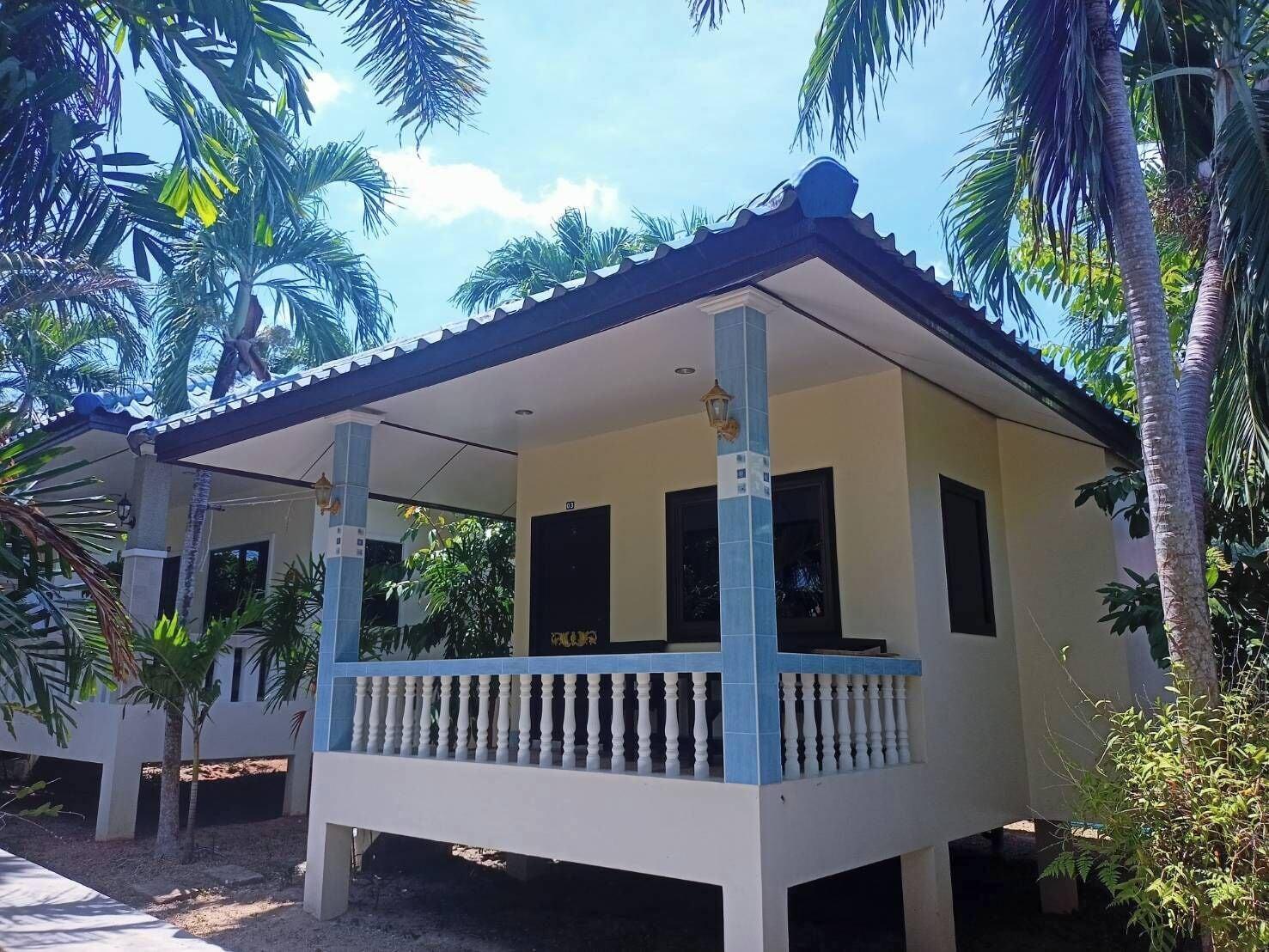 Vista Exterior Naya Bungalow