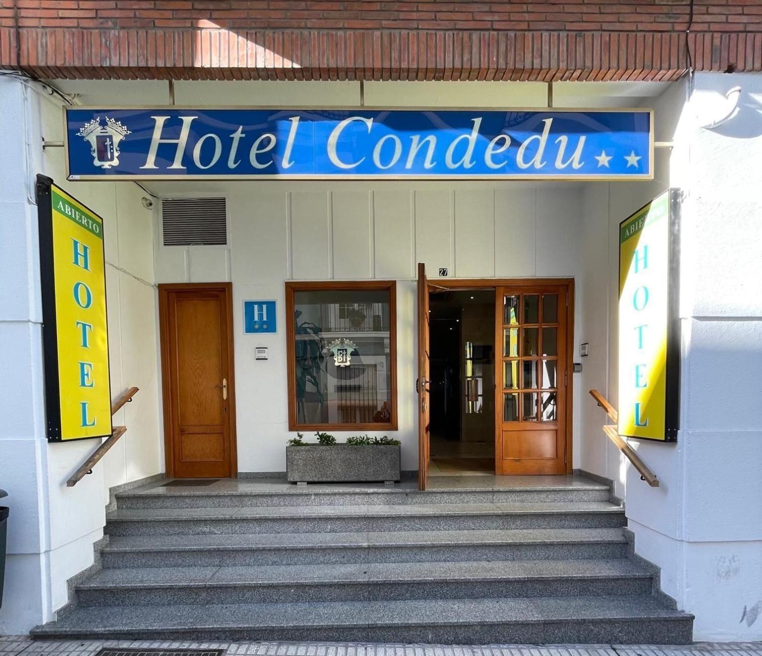 Vista Exterior Hotel Condedu Badajoz