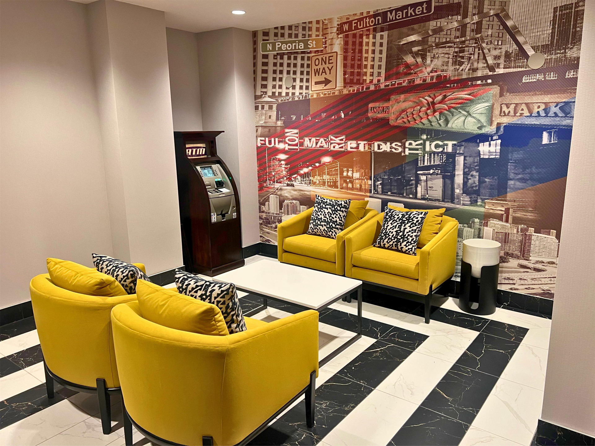 Vista Lobby Hampton Inn Chicago West Loop Fulton Market Area