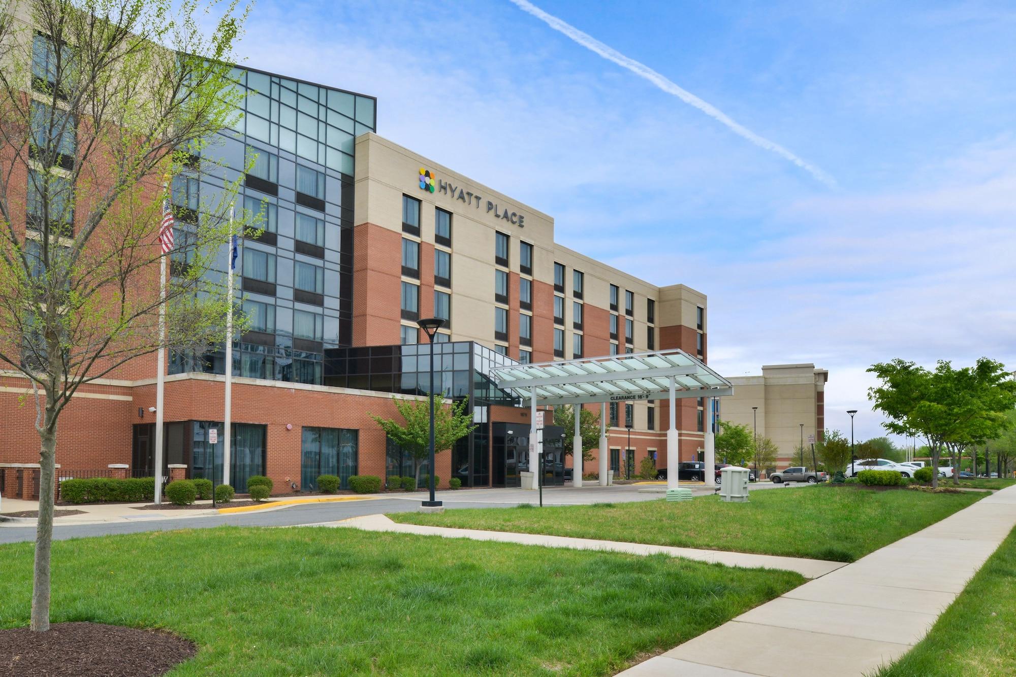 Vista Exterior Hyatt Place Herndon Dulles Airport East
