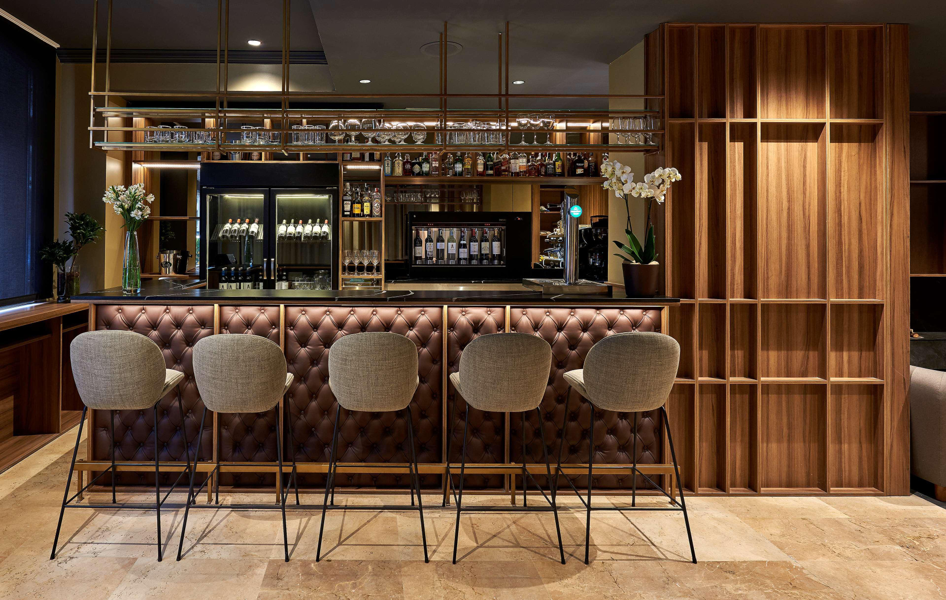Bar/Salón NH Logroño Herencia Rioja