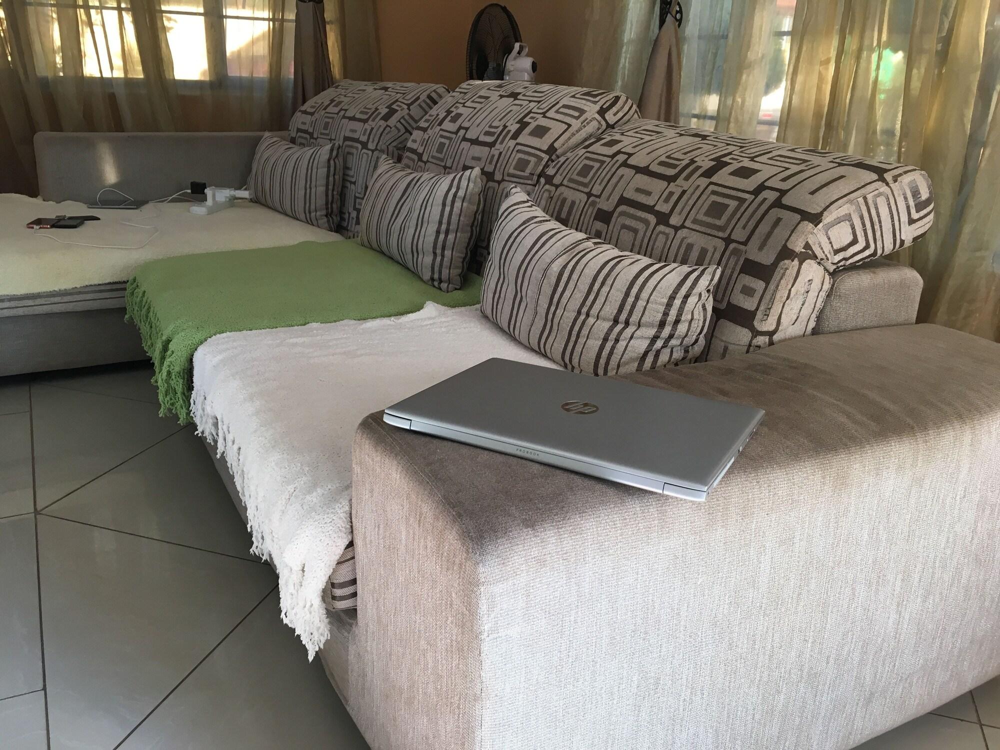 Bar/Salón Blomsbed Inn