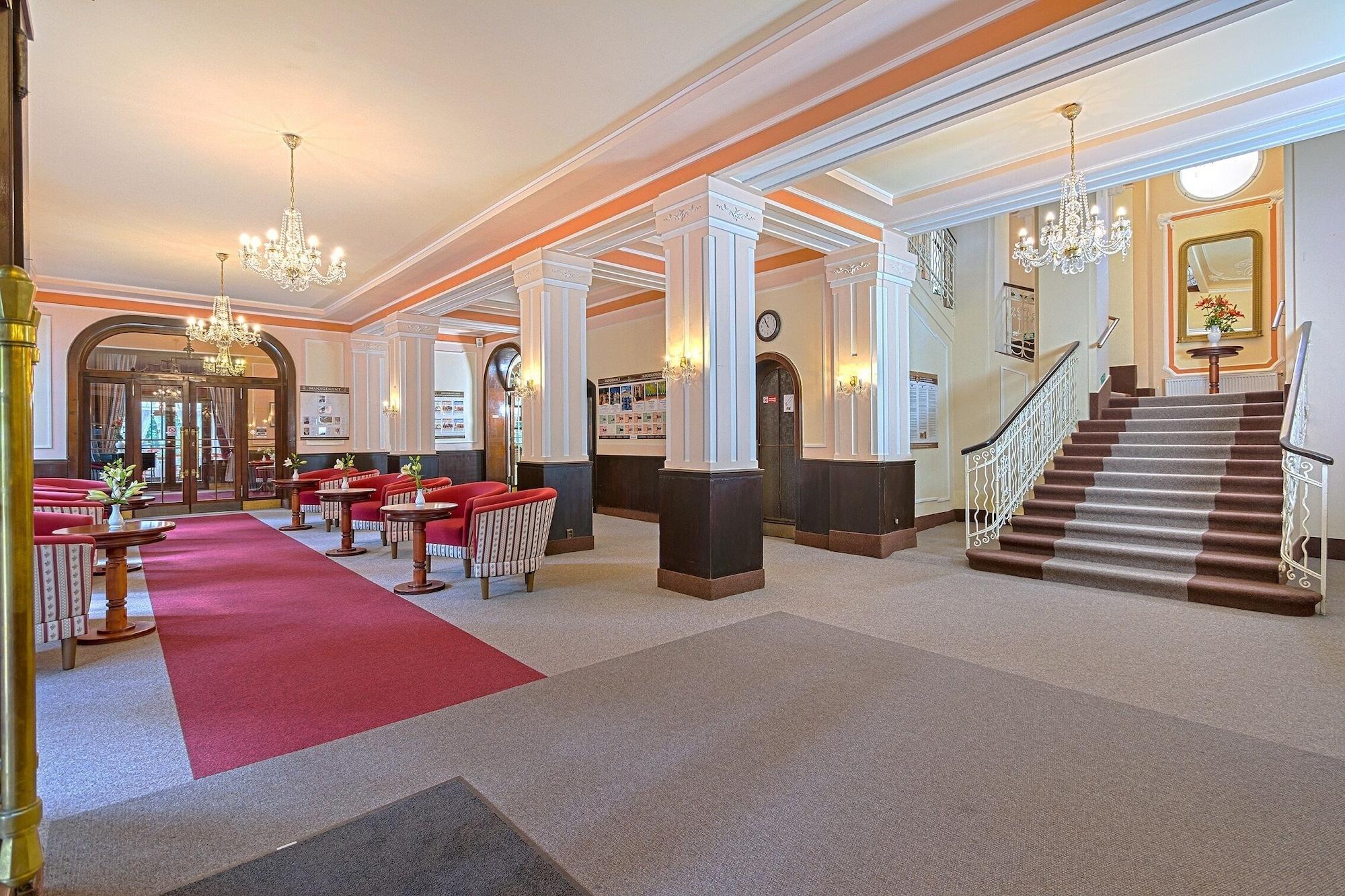 Vista Lobby Belvedere Spa House Hotel