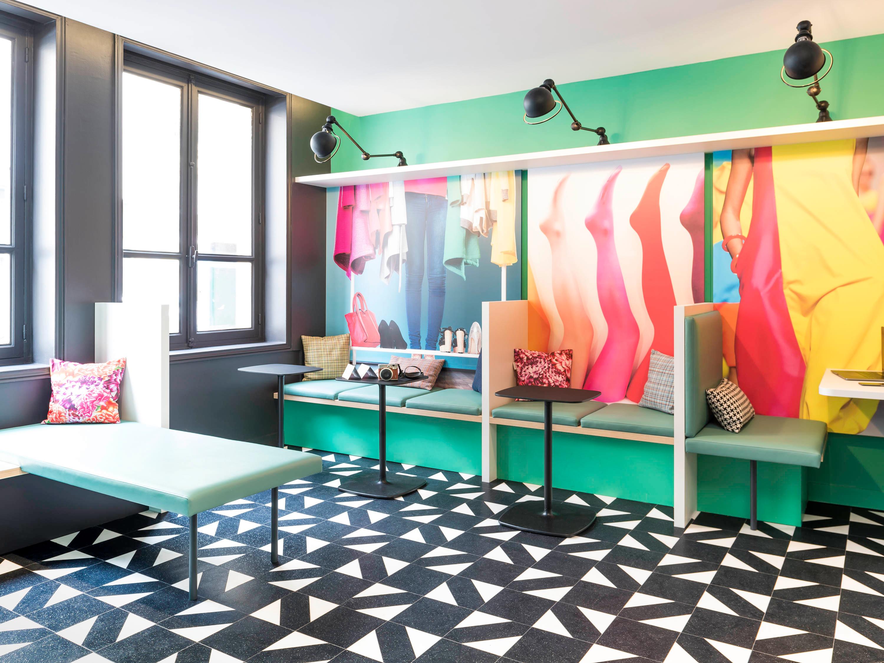Vista Lobby ibis Styles Paris Gare Saint Lazare