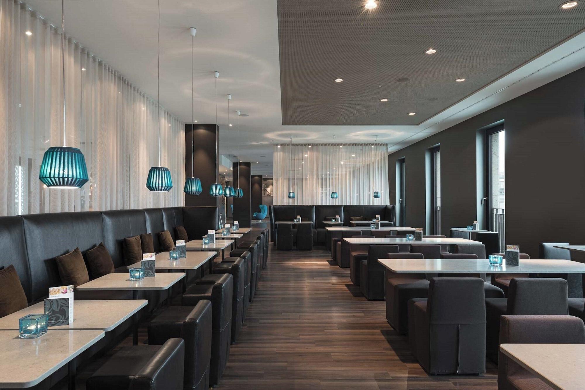 Bar/Salón Motel One Berlin - Potsdamer Platz