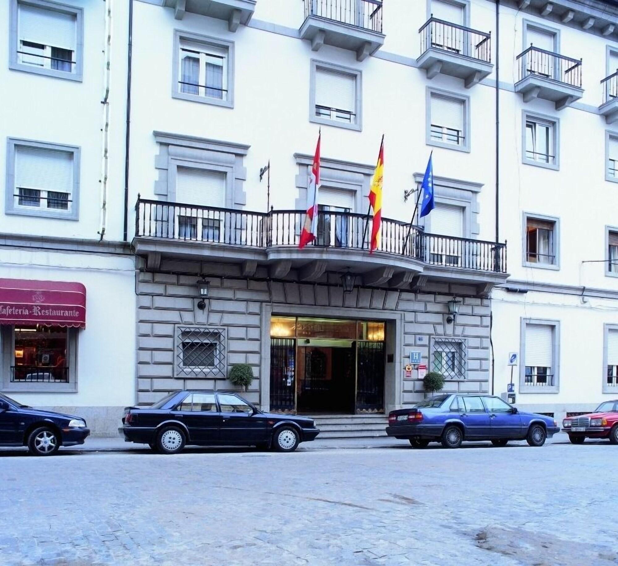 Varios Hotel Colón