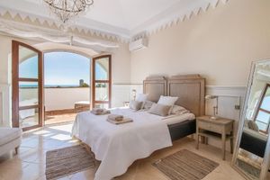 Alquiler Vacacional - Super Villa Near Beach with Heated Pool