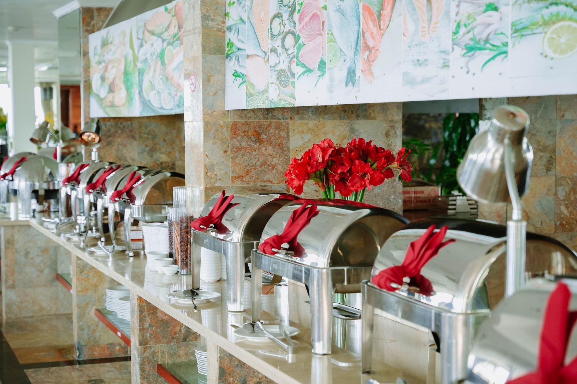 Restaurant A25 Luxury Hotel