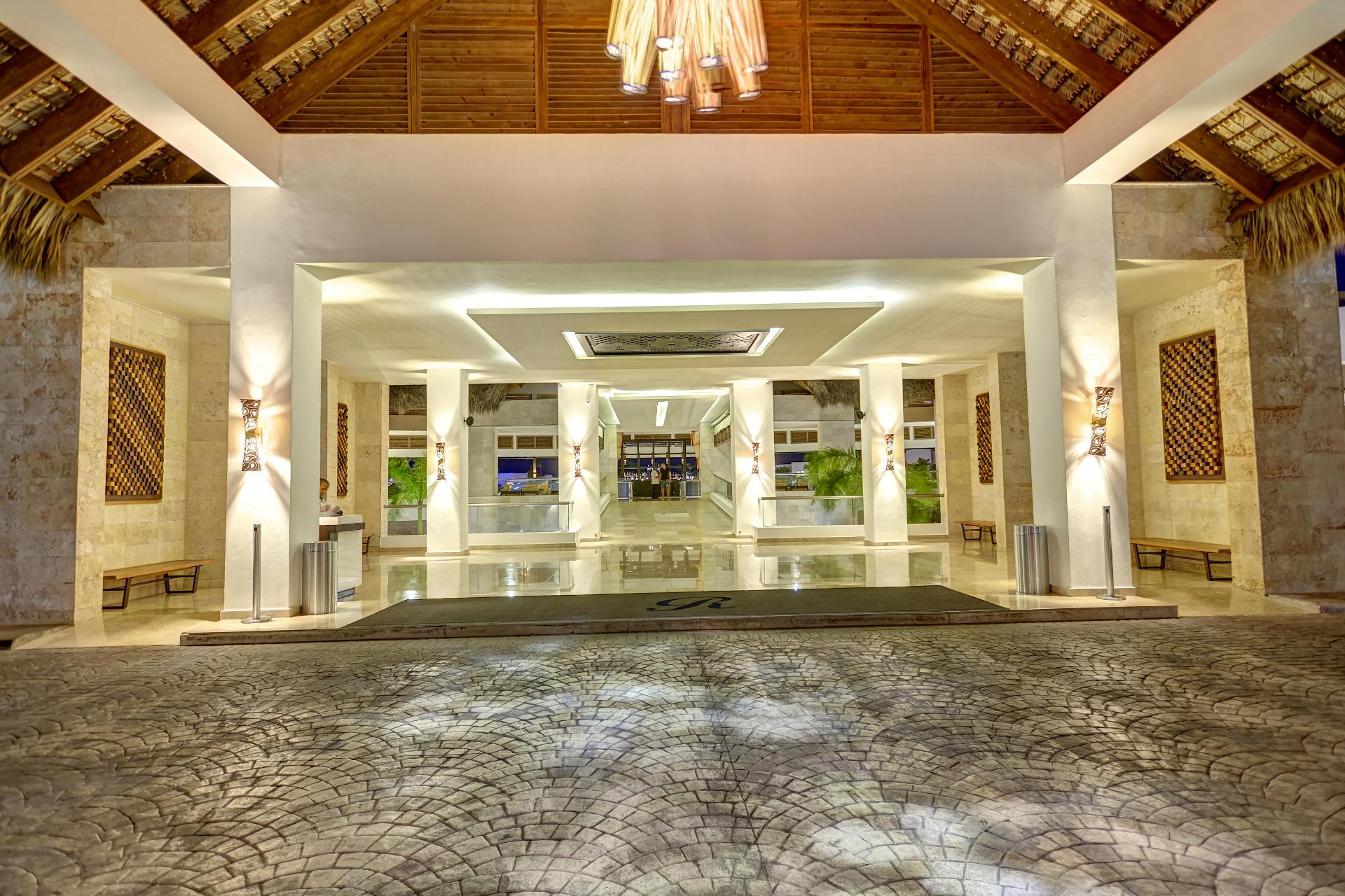 Vista Lobby Royalton Hideaway Punta Cana, An Autograph Collection All-Inclusive Resort & Casino – Adults Only