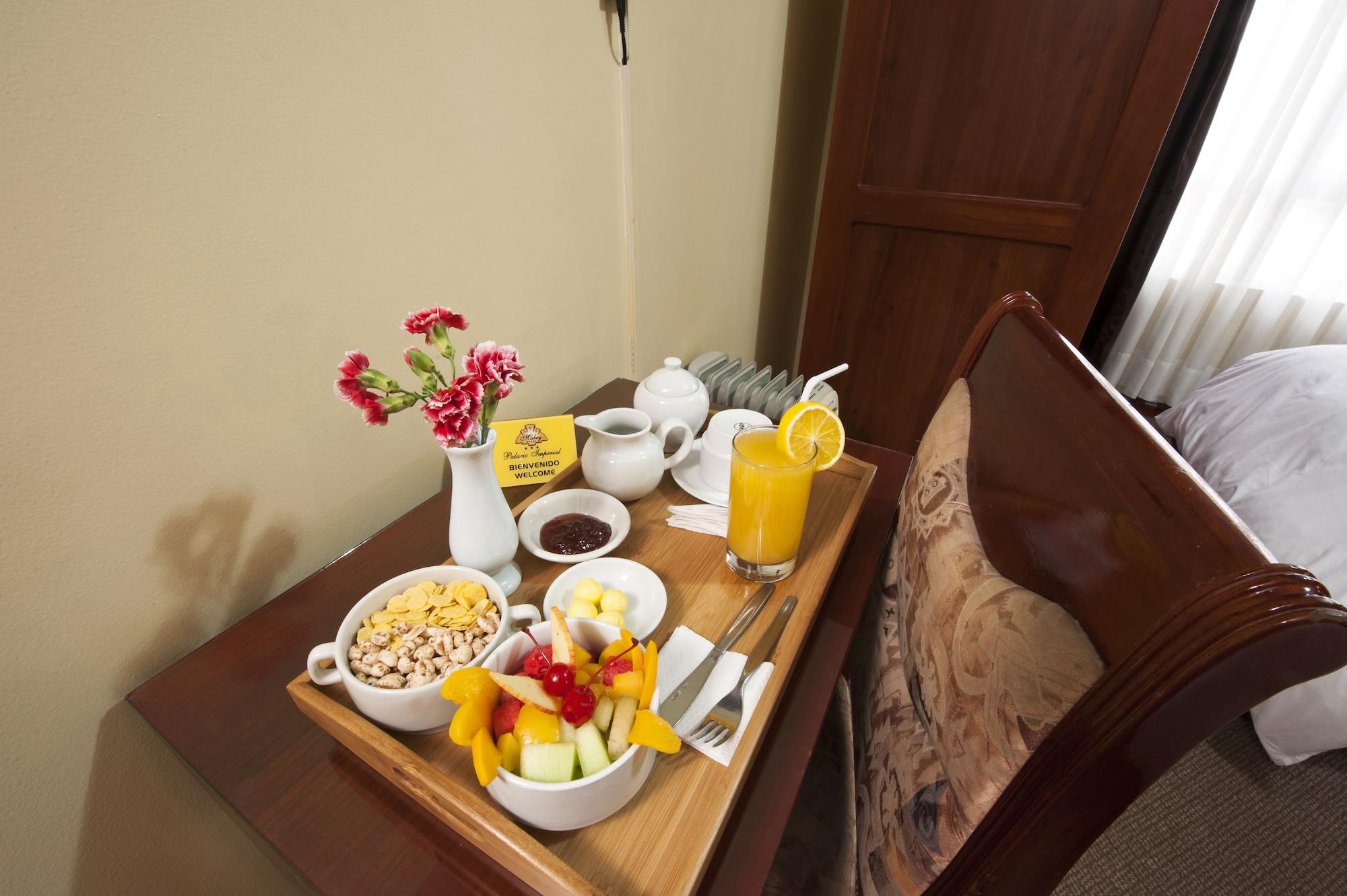 Set de Habitación HOTEL MABEY CUSCO