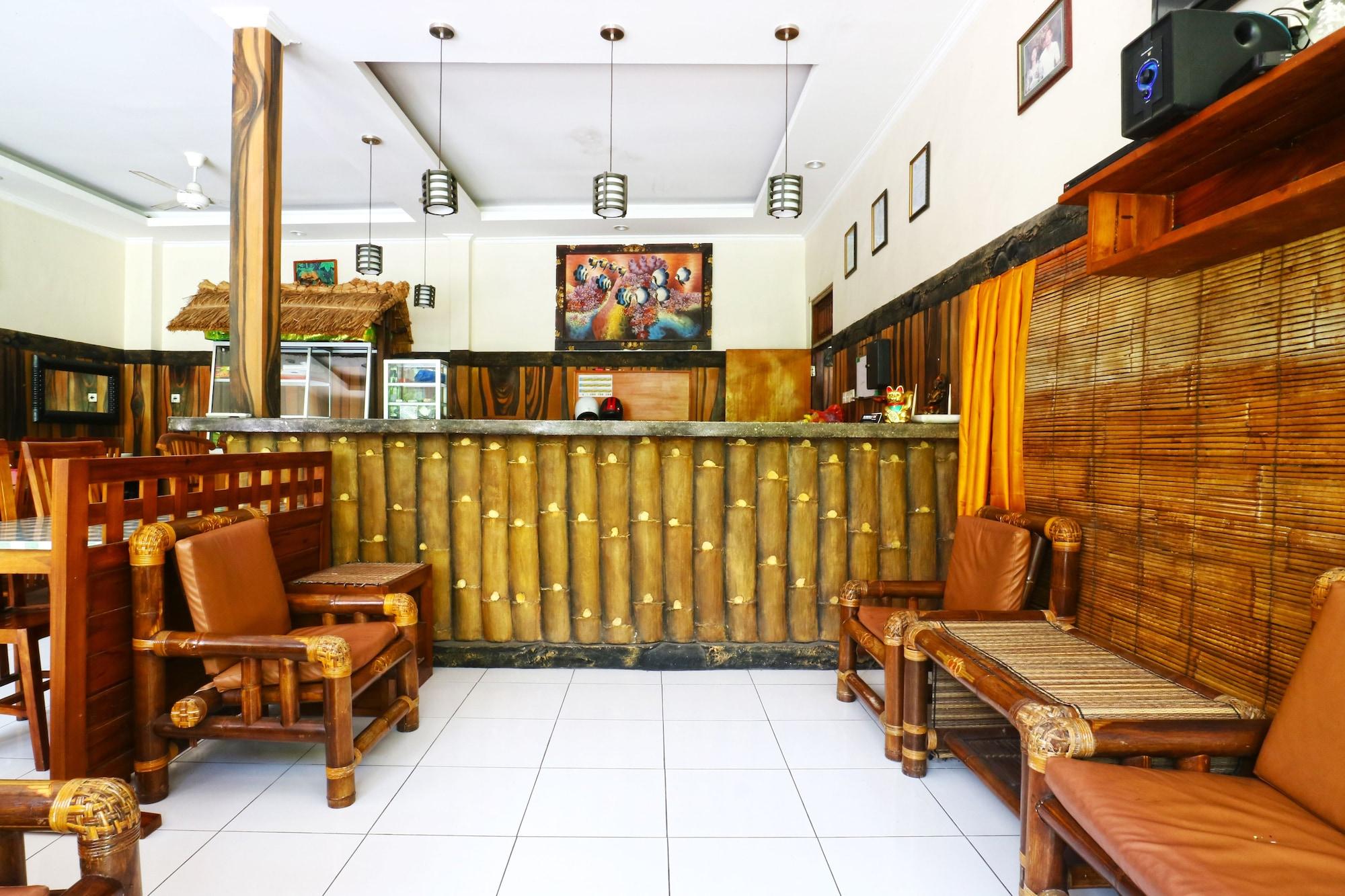 Vista Lobby Kawali Homestay Kuta