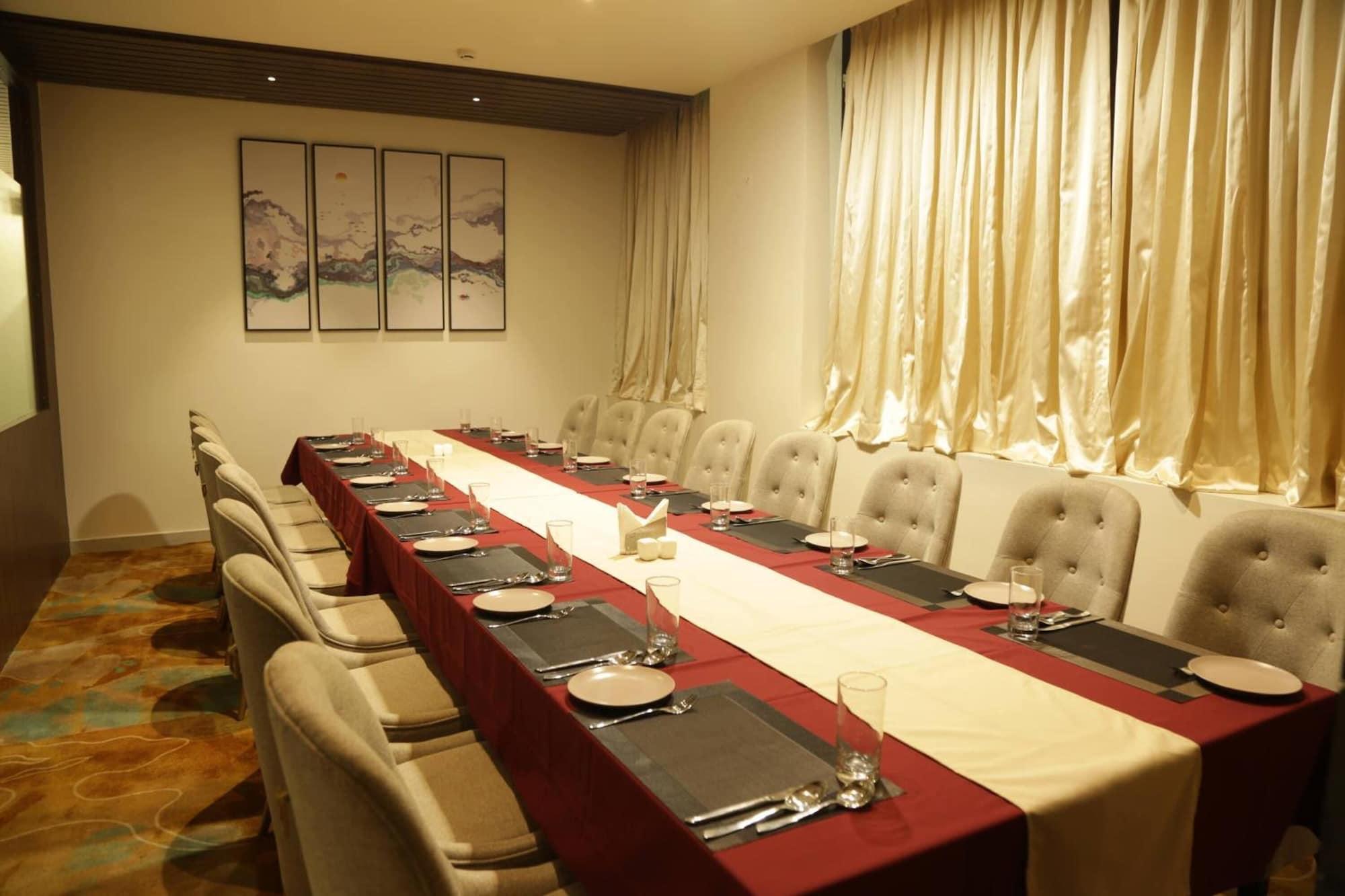 Sala de Reuniones Vybrant Hotels