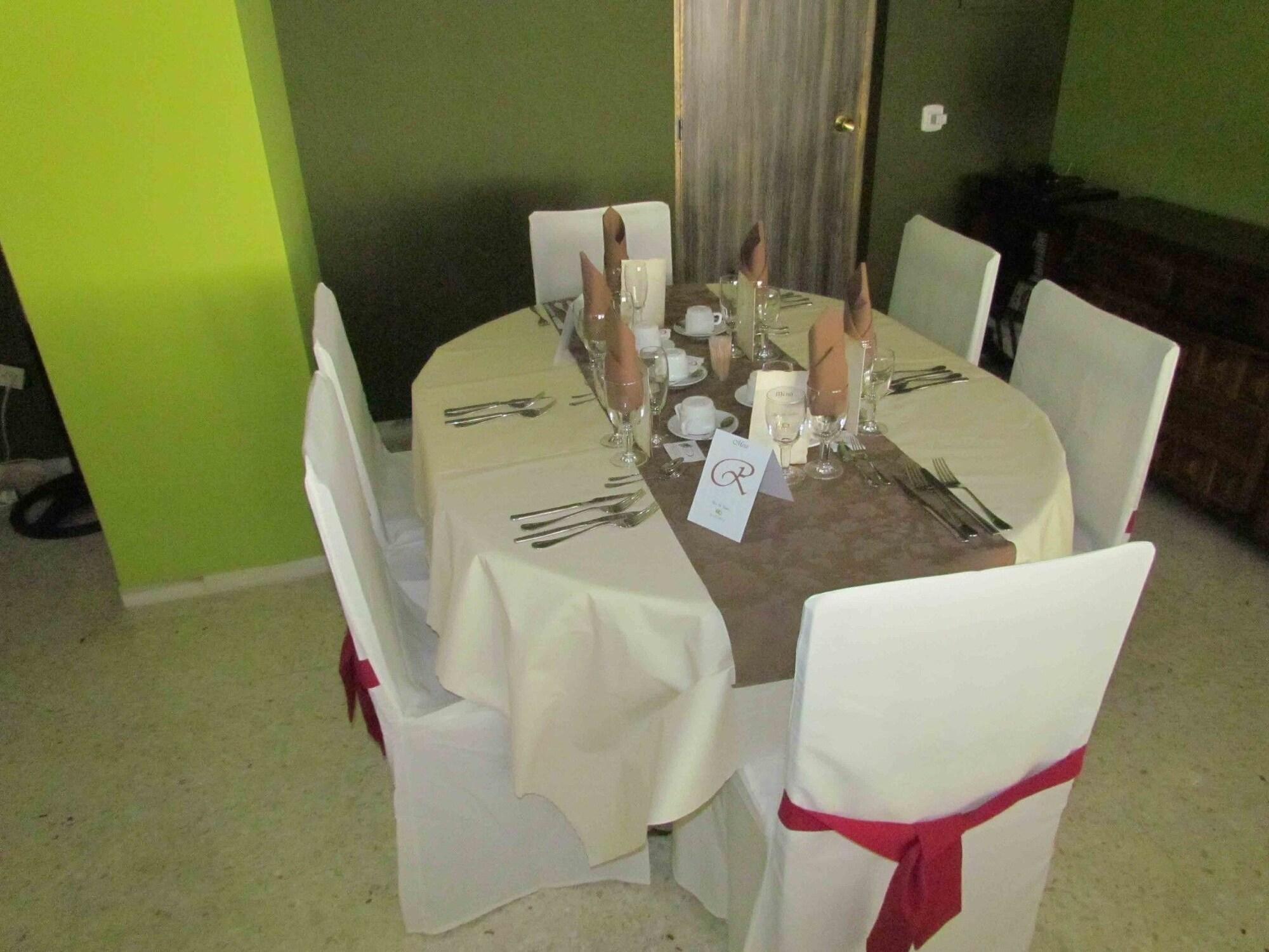 Restaurant Hotel La Palmera