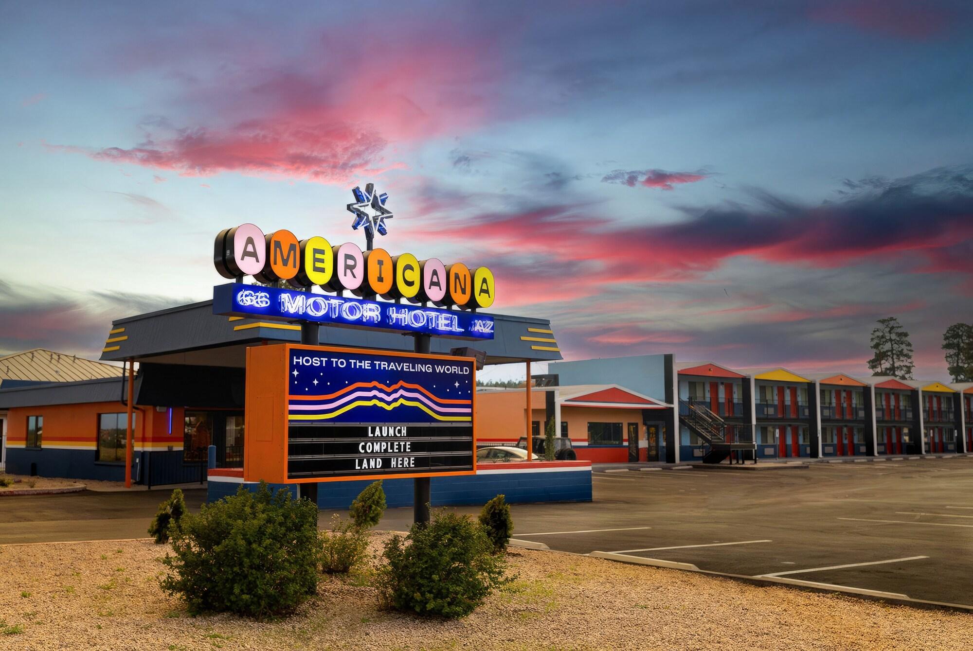 Vista Exterior Americana Motor Hotel