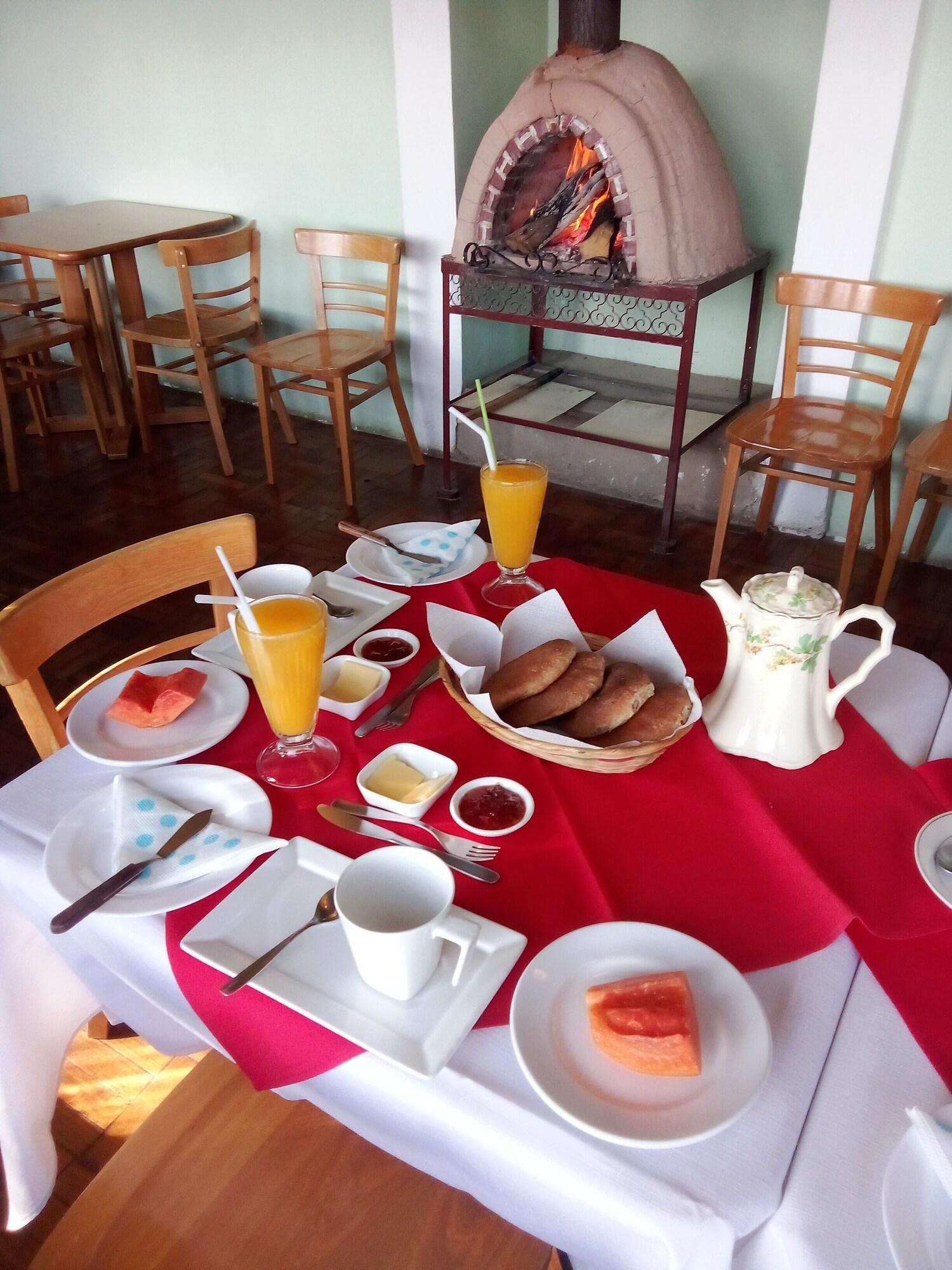 Restaurant Hostal La Chacarilla