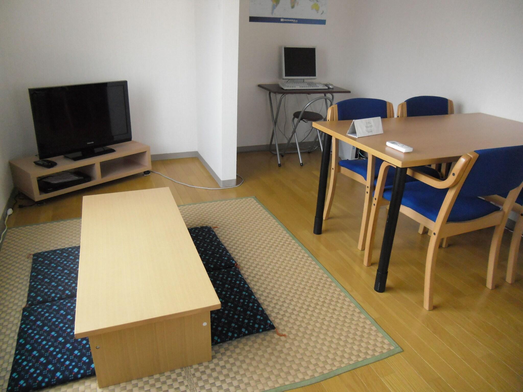 Vista Exterior Shin-Okubo Sekitei Hotel