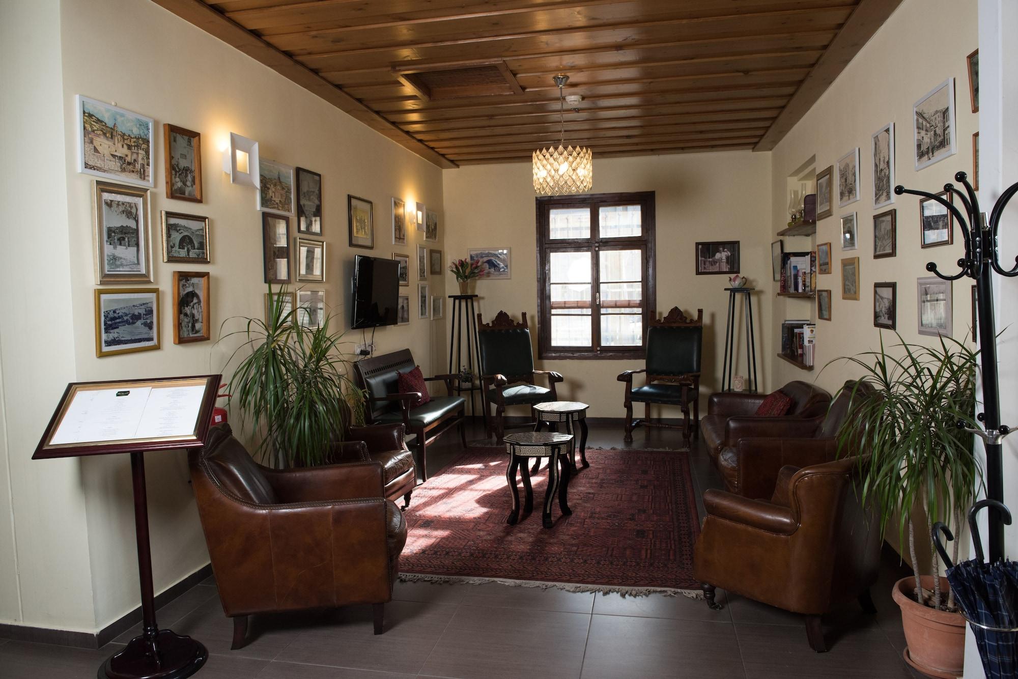 Vista Lobby Villa Nazareth Hotel