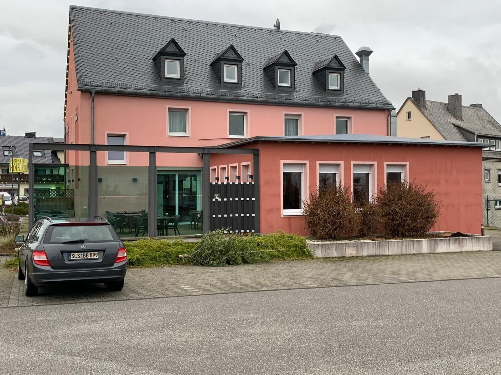 Vista Exterior Gasthaus am Flughafen