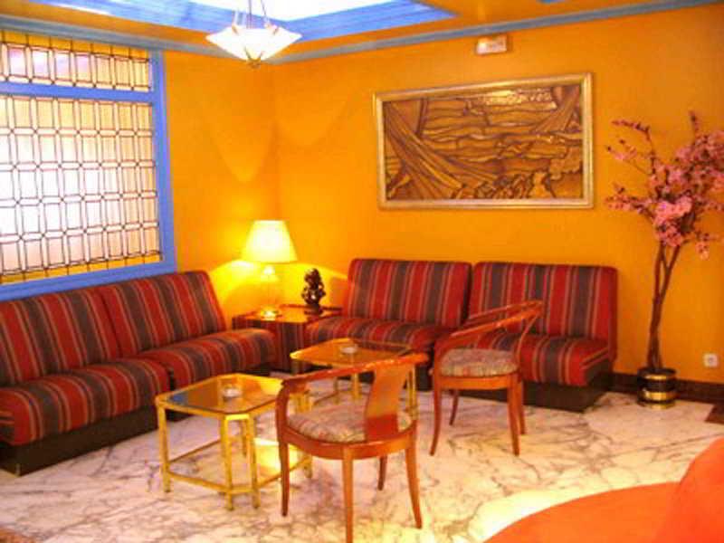 Vista Lobby Isabel