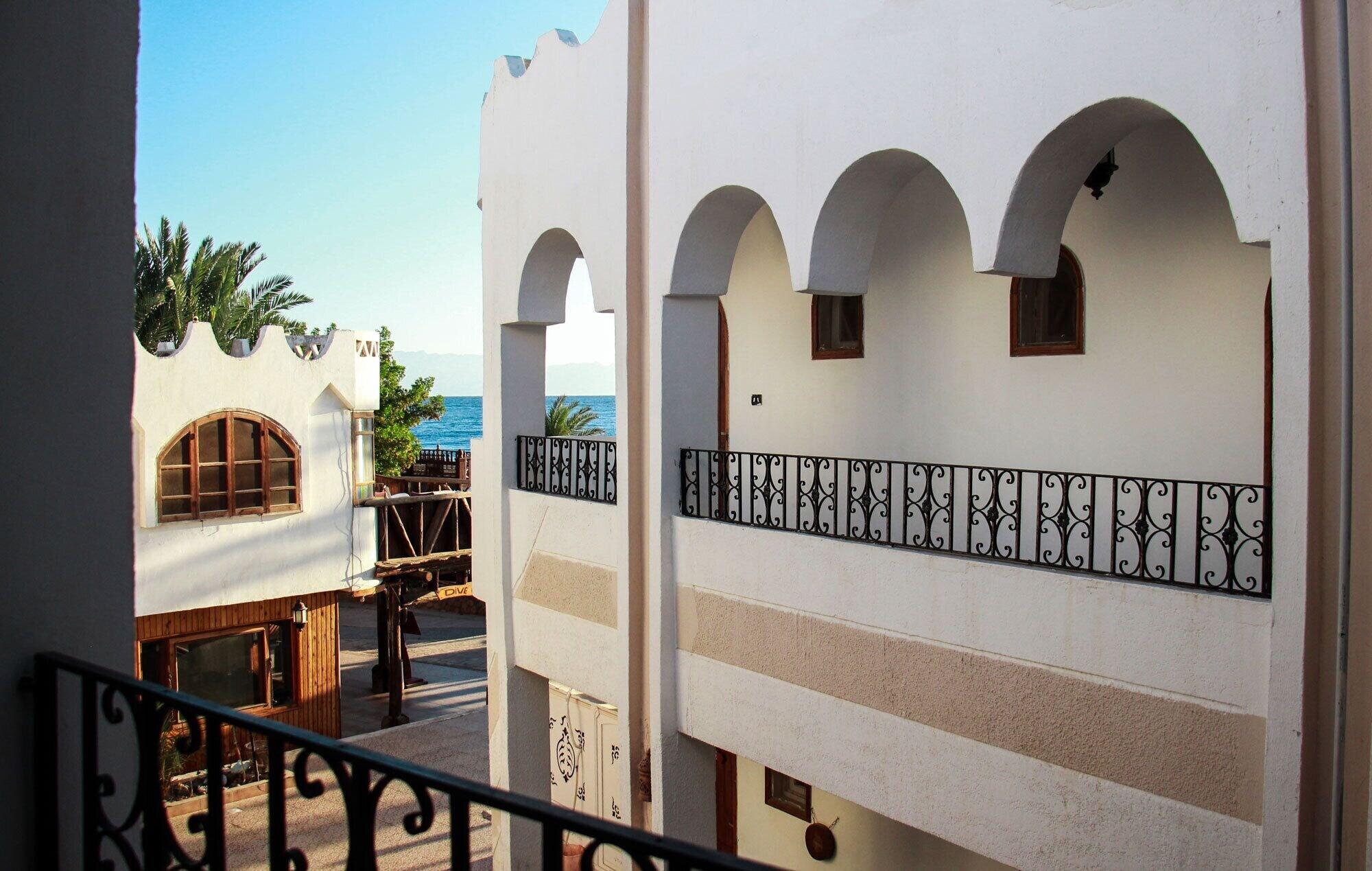 Equipamiento de Habitación Penguin Village Dahab