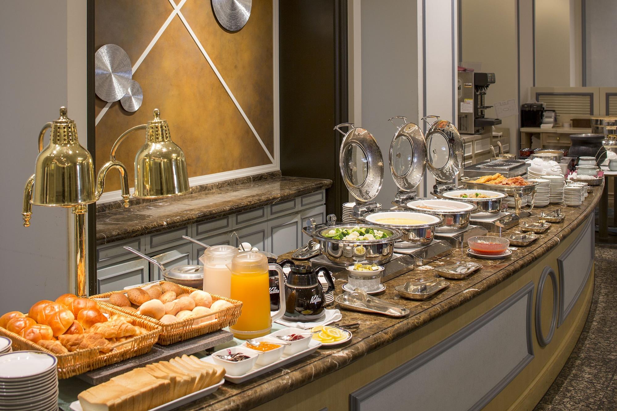 Restaurant Okura Chiba Hotel