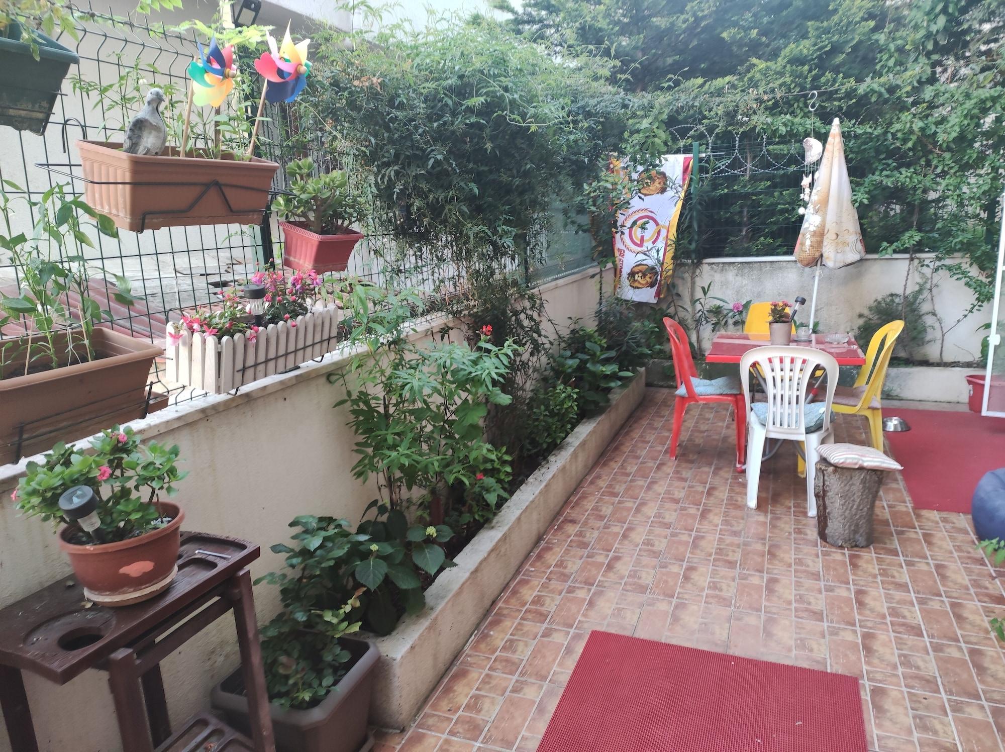 Vista Exterior Bufes Hotel