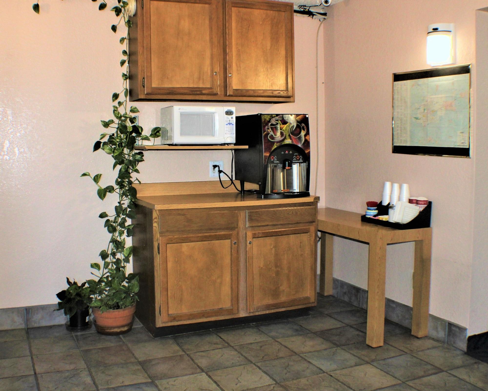 Bar/Salón Knights Inn Payson