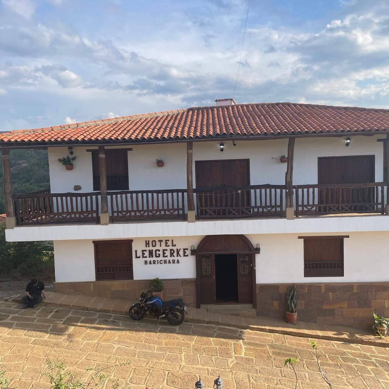Vista Exterior hotel Lenguerke