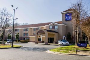 Alojamiento - Sleep Inn Airport - Billy Graham Parkway