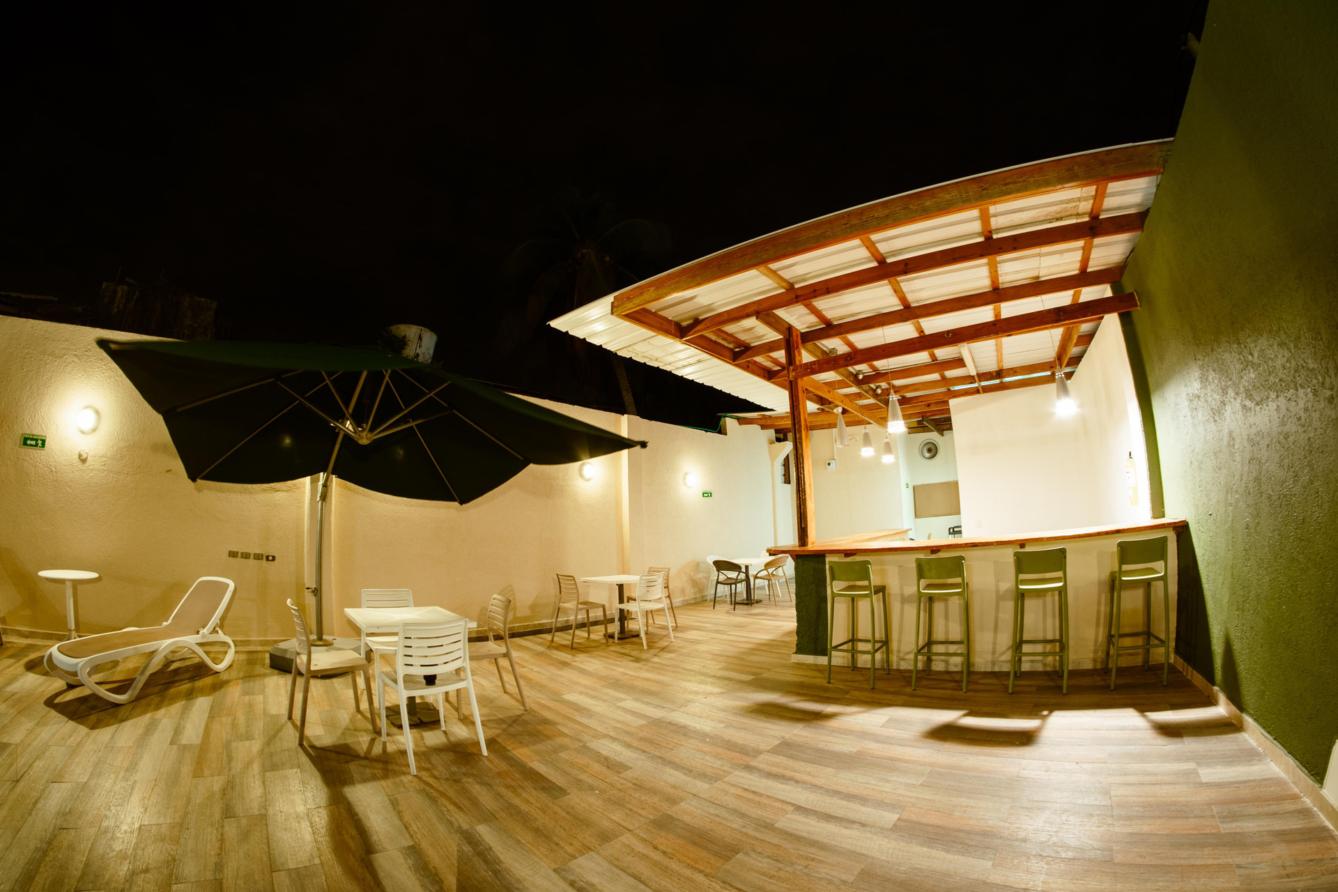 Varios Hotel Isla Bonita