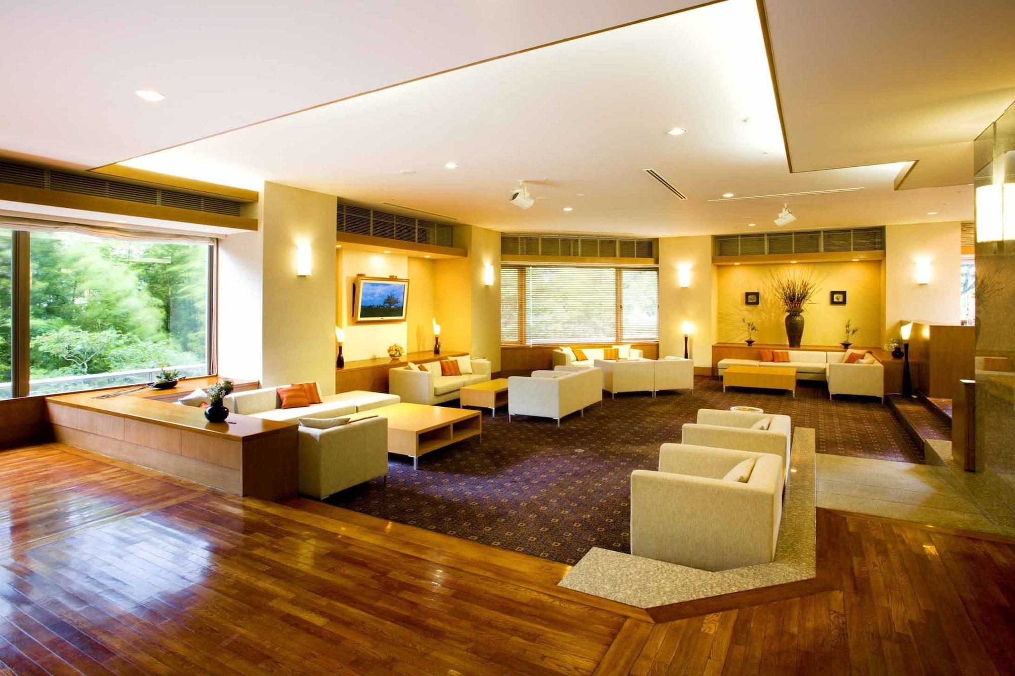 Vista Lobby Hotel Harvest Ito