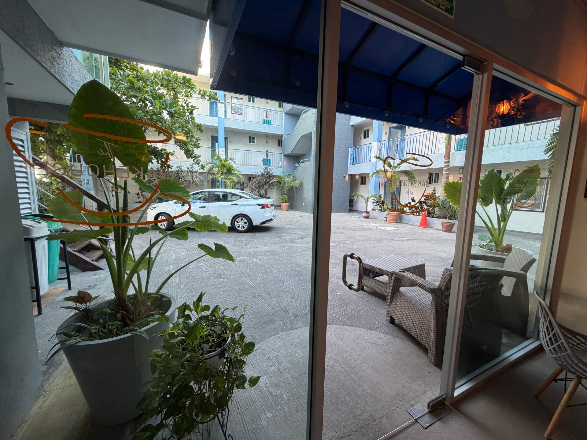 Vista Exterior Days Inn By Wyndham Playa Del Carmen