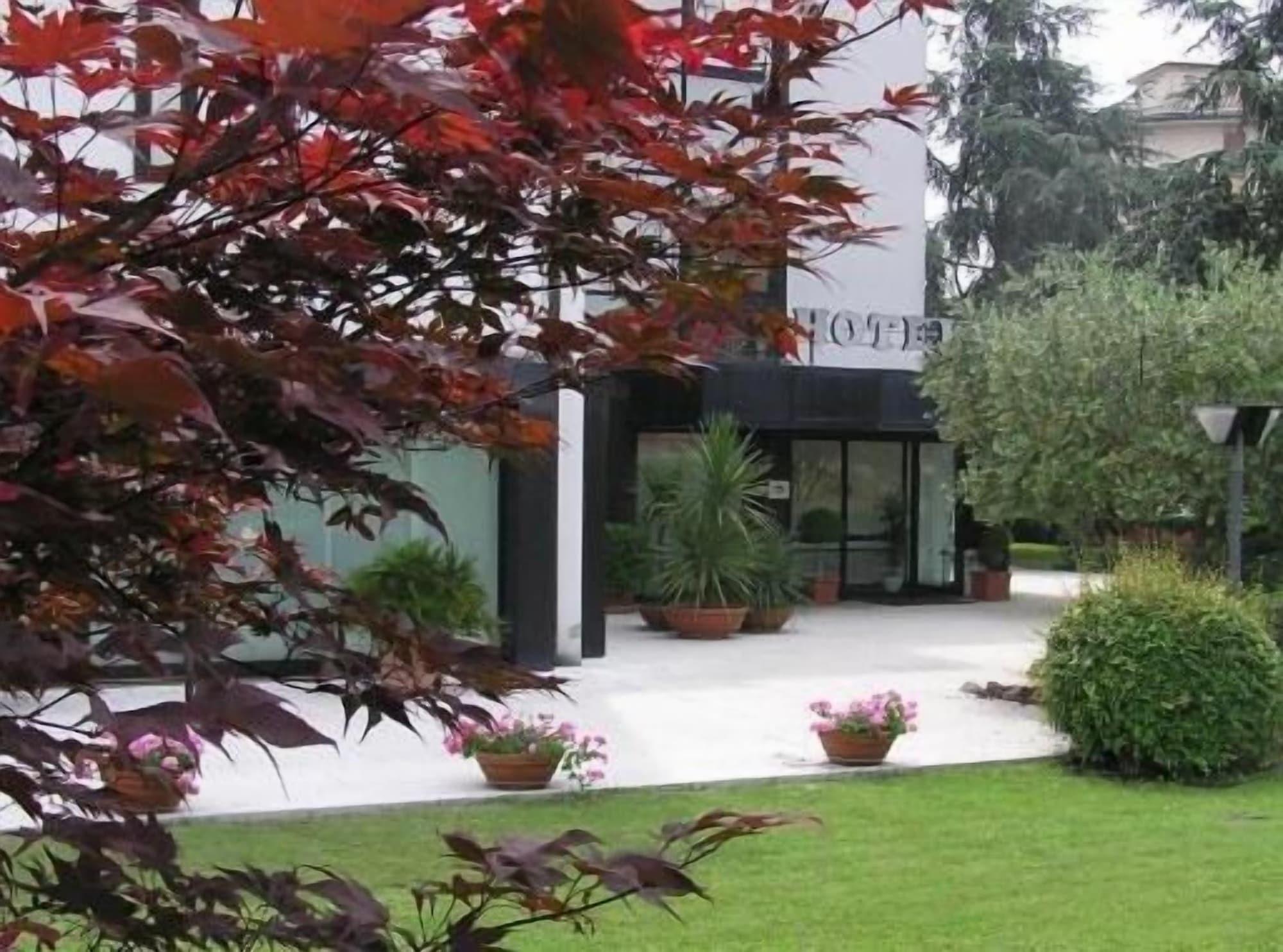 Vista Exterior Giovanni