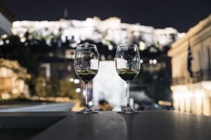 Alquiler Vacacional - Aerides 3 Luxury Suites - the heart of the historic center, with Acropolis view