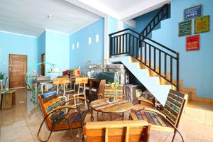 Alojamiento - Balini 9 Hostel