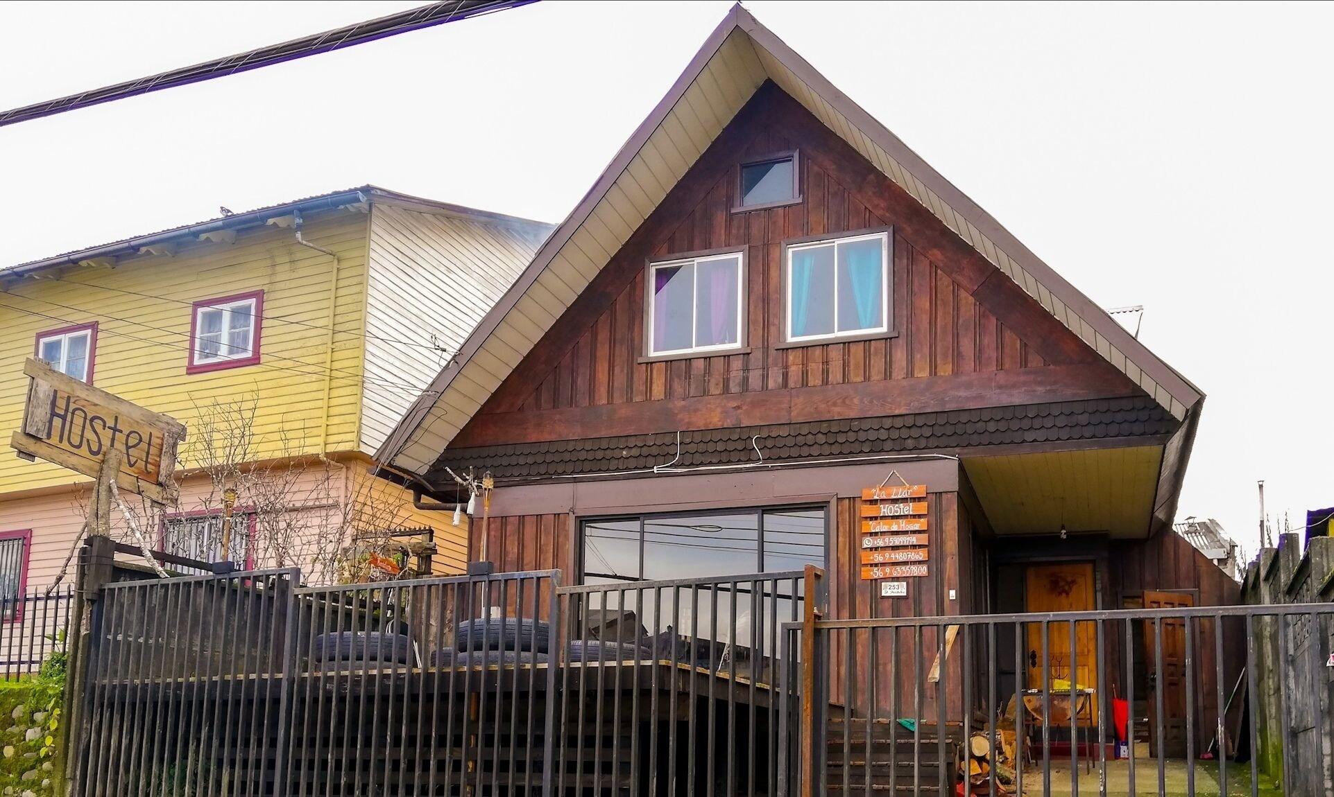 Vista Exterior La Llar Hostel