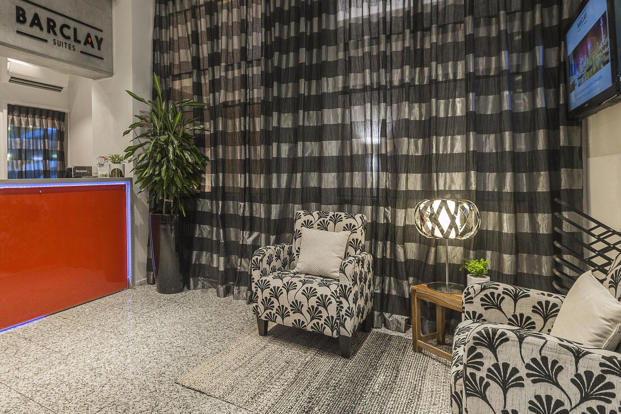 Vista Lobby Barclay Suites