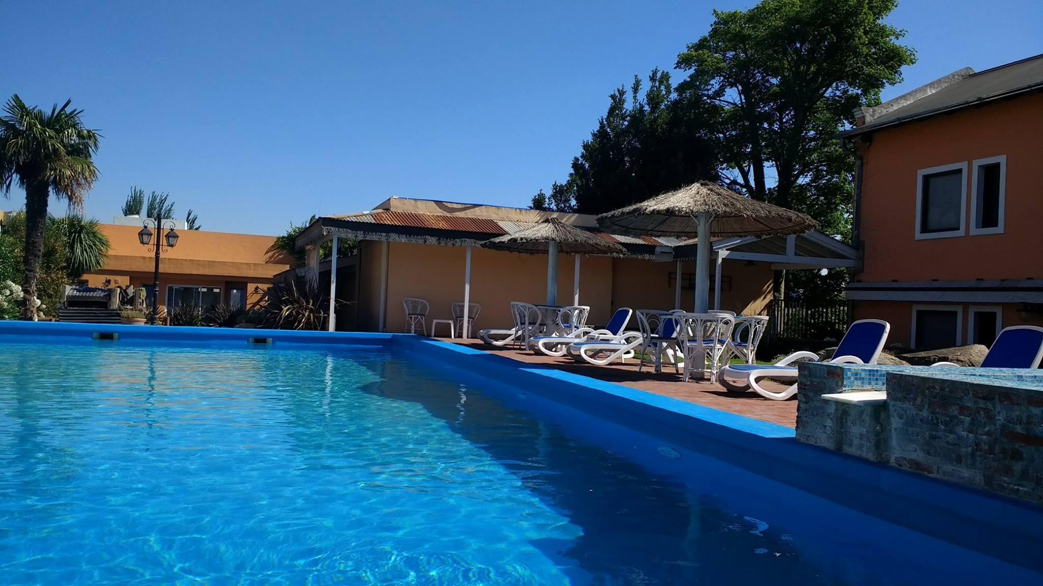 Vista Piscina Hostería Casagrande