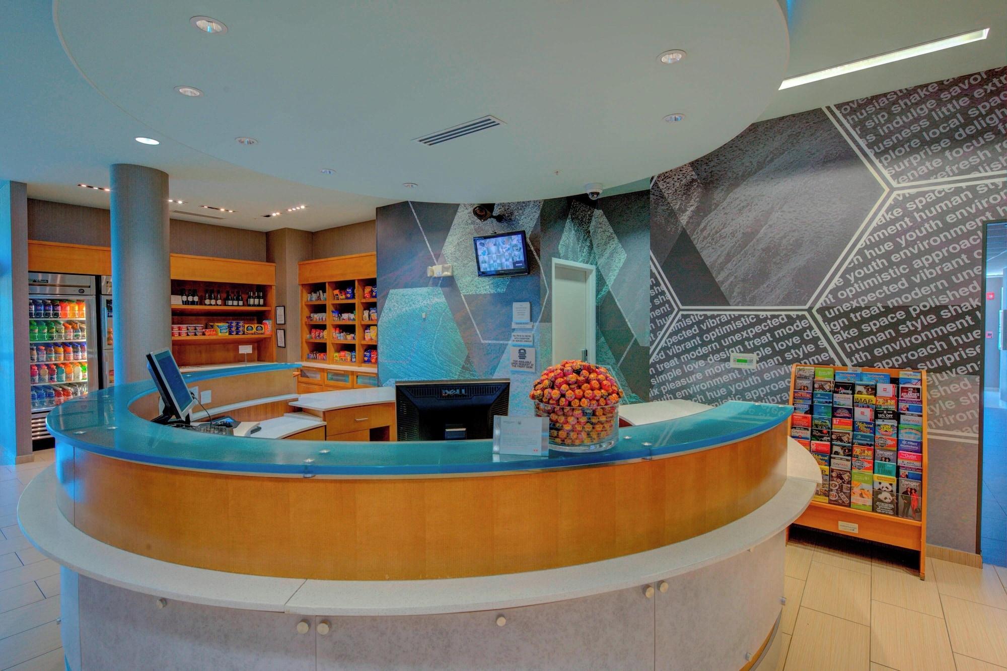 Vista Lobby SpringHill Suites by Marriott Macon