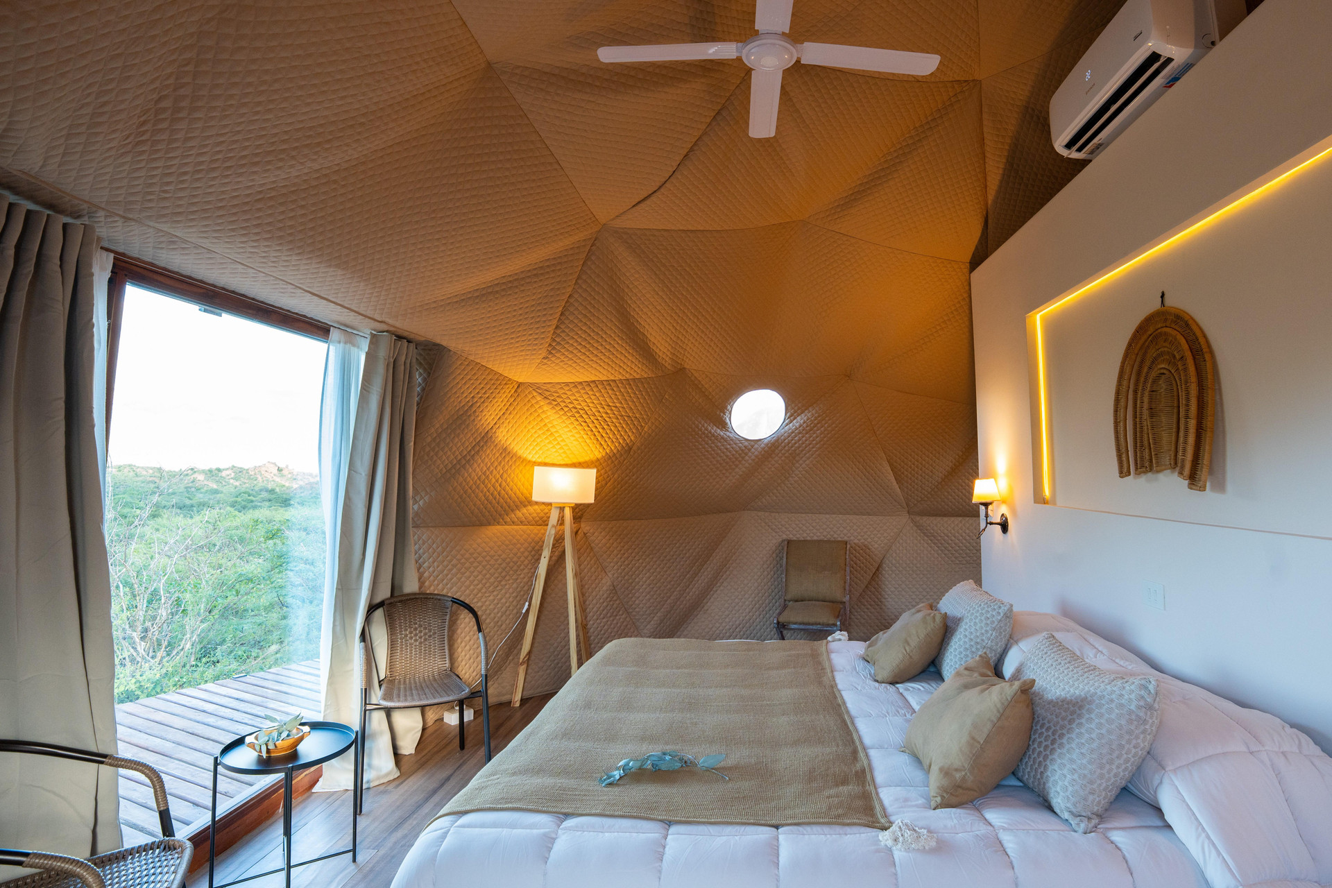 Vista Exterior Sentio Camps