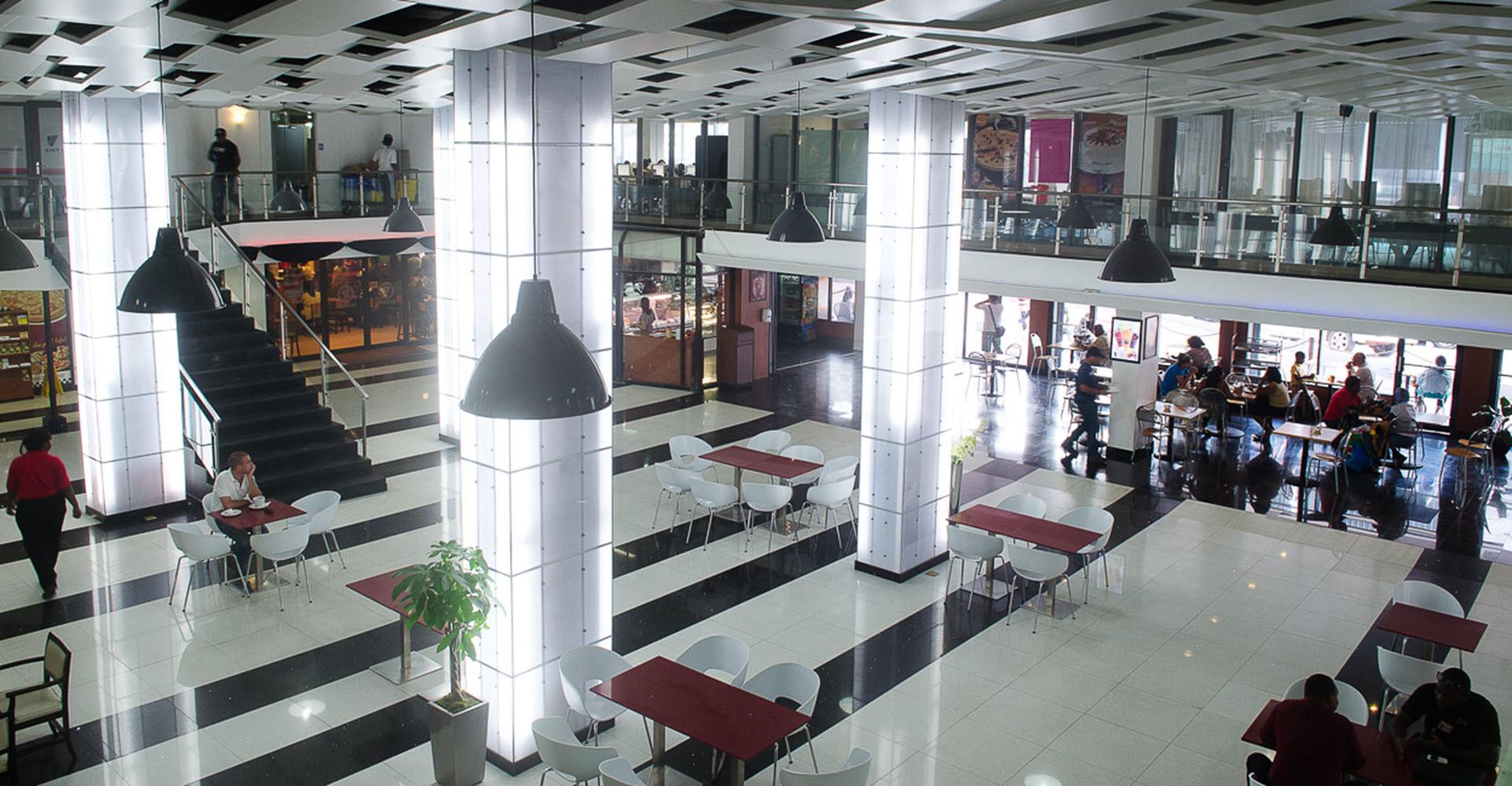 Vista Lobby Radisson Hotel Paramaribo