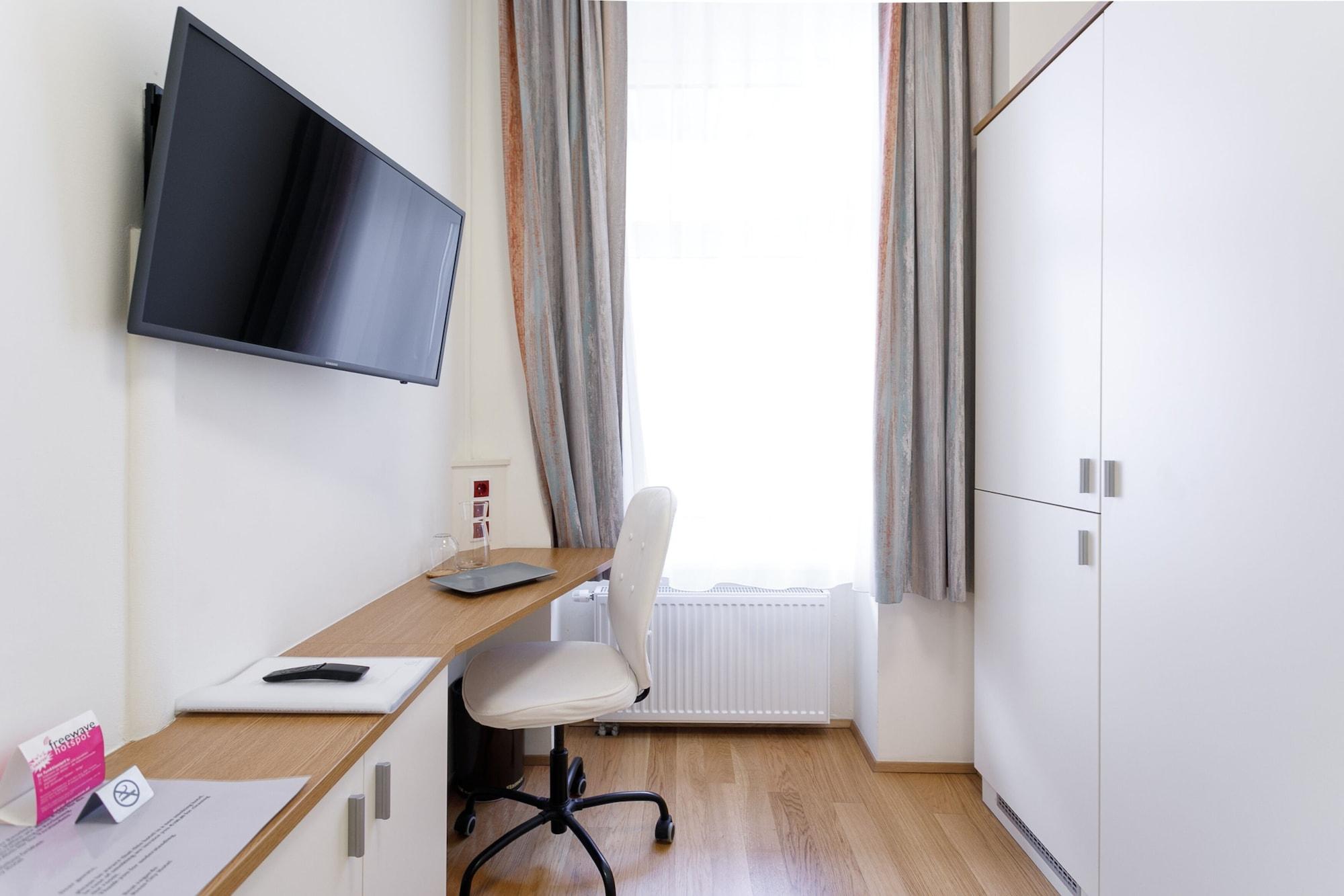 Set de Habitación Riess City Rooms - Self Check-In