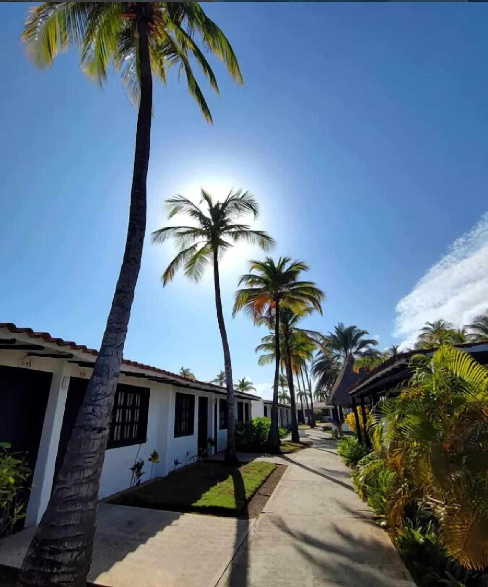 Vista Exterior Hotel Margarita Village - All Inclusive