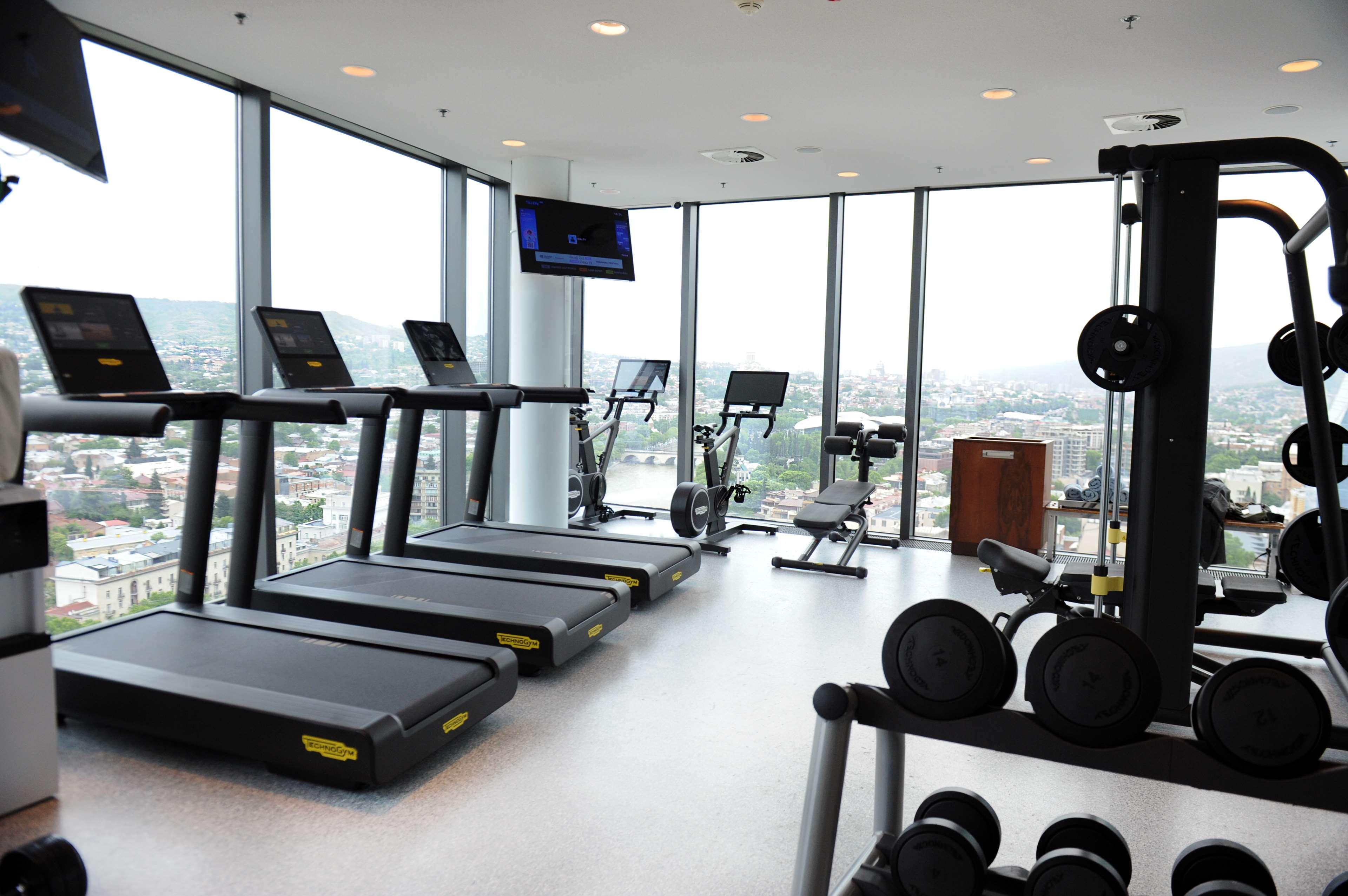 Gimnasio Radisson Blu Iveria Hotel, Tbilisi