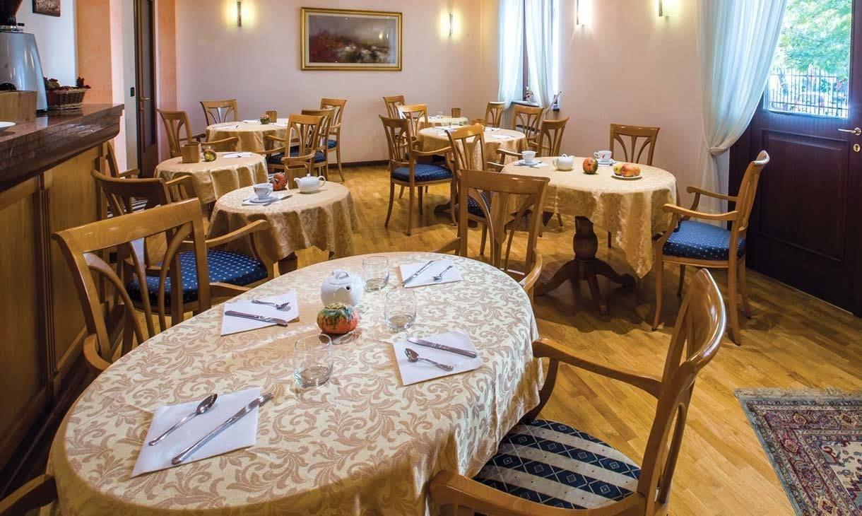 Restaurant Center Hotel